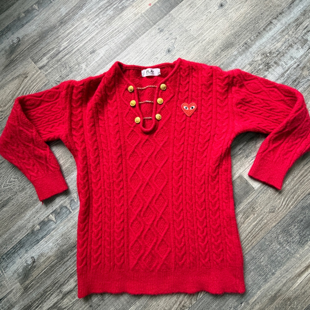 Red Comme des garçons knit sweater